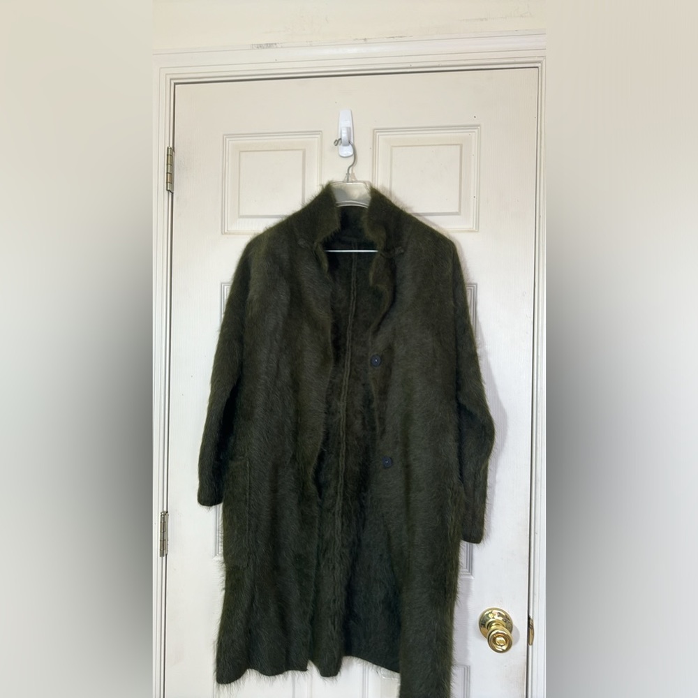 Belle Betty Olive Green Fur Long Jacket / Cardigan With Pockets